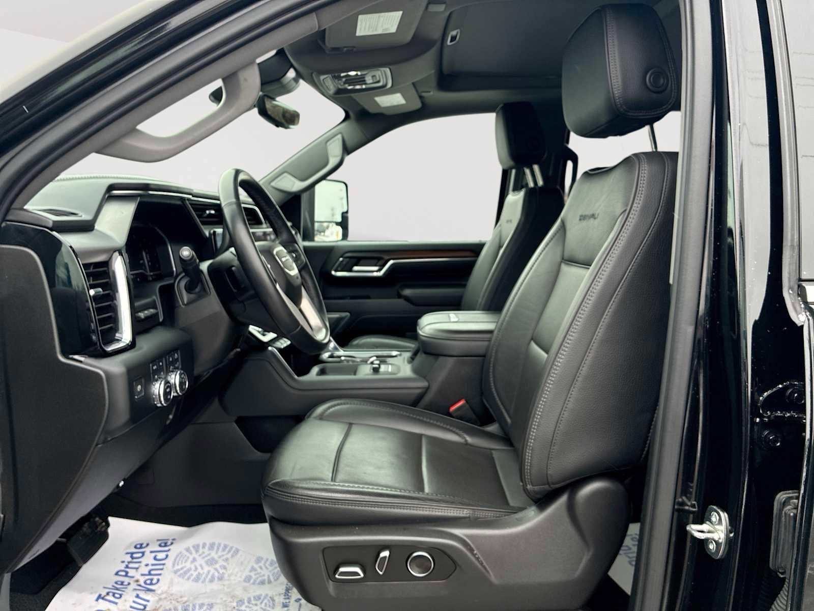 Certified 2024 GMC Sierra 2500 Denali w/ Denali Reserve Package image 20