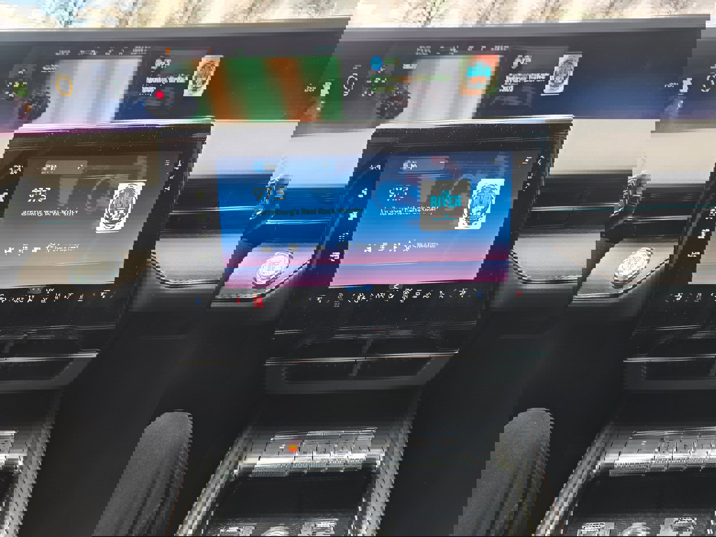 Used 2024 Lincoln Nautilus Reserve w/ Equipment Group 202A image 12