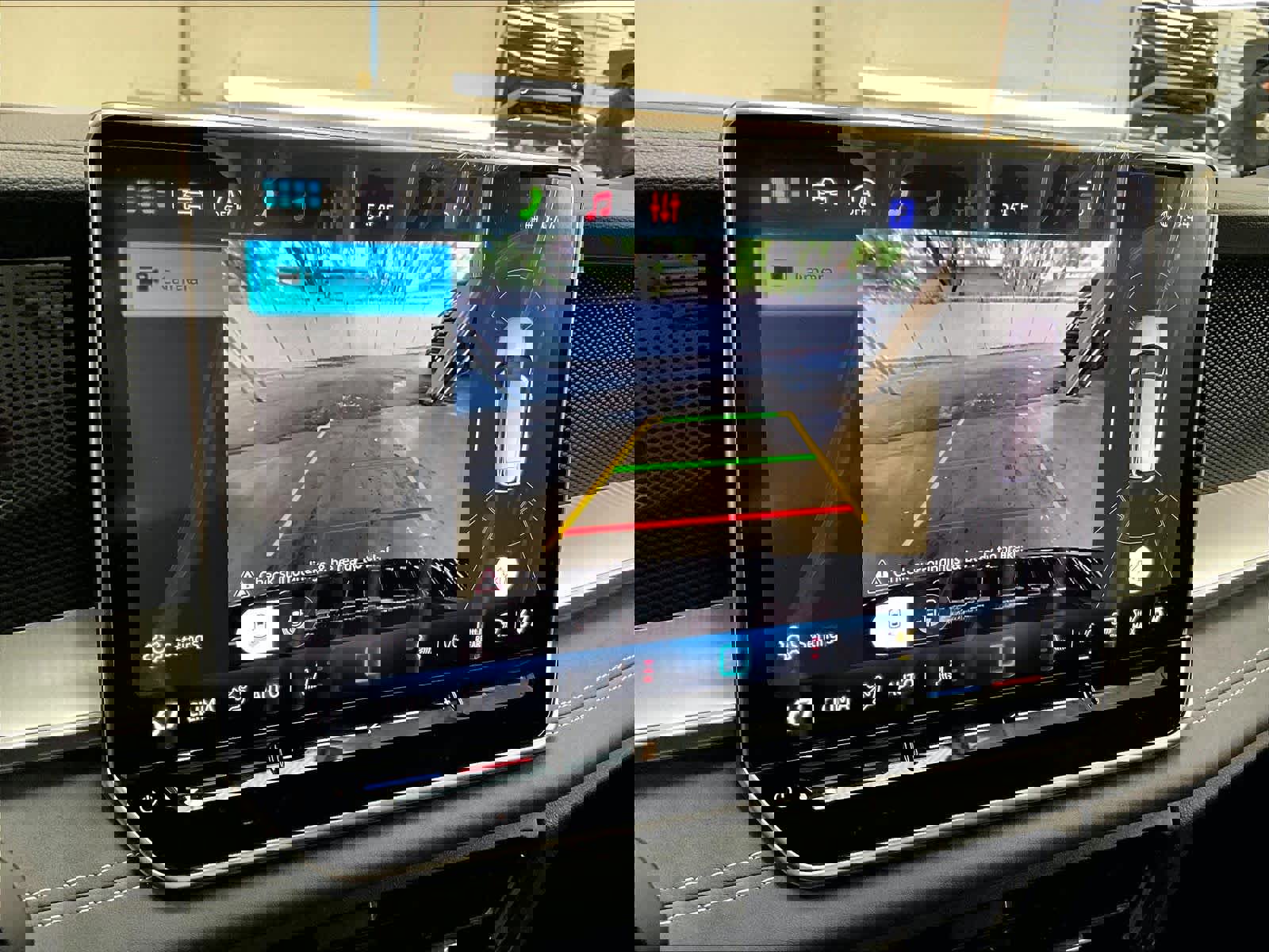 New 2026 Volkswagen Tiguan SE R-Line image 20