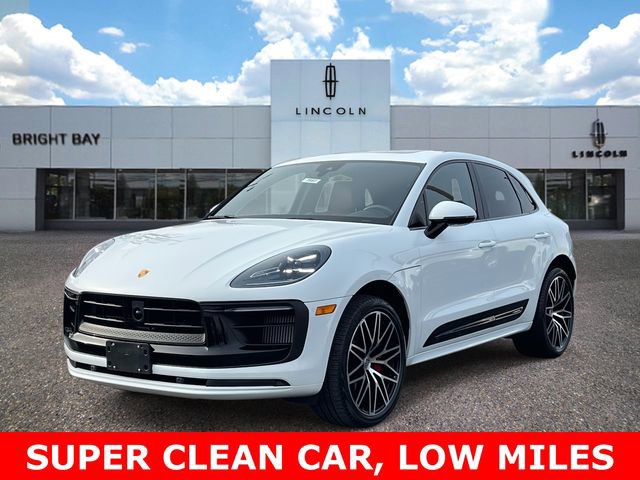 Used 2023 Porsche Macan S AWD/4WD image 3