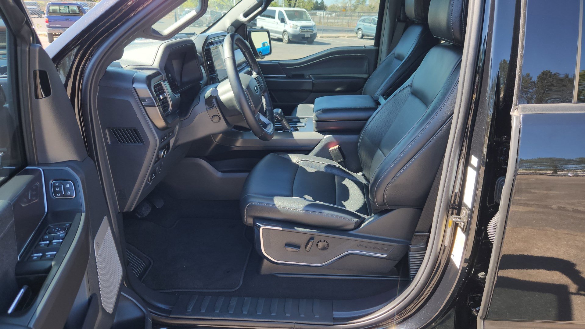 Certified 2024 Ford F150 Lariat w/ FX4 Off-Road Package image 24