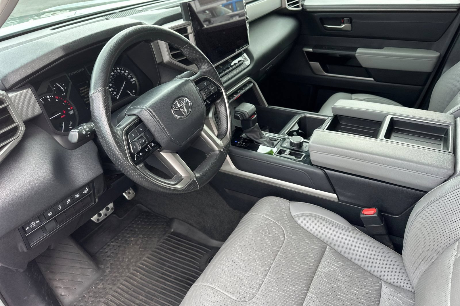 Used 2023 Toyota Tundra Limited w/ TRD Off-Road Package AWD/4WD image 13