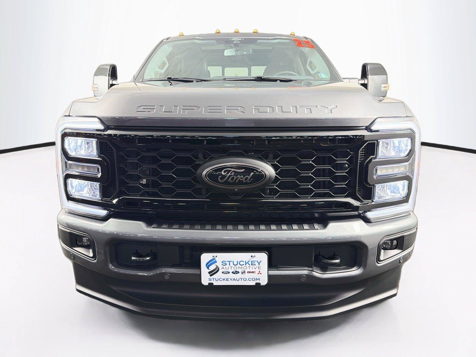 Used 2025 Ford F250 Lariat w/ Lariat Ultimate Package AWD/4WD image 6