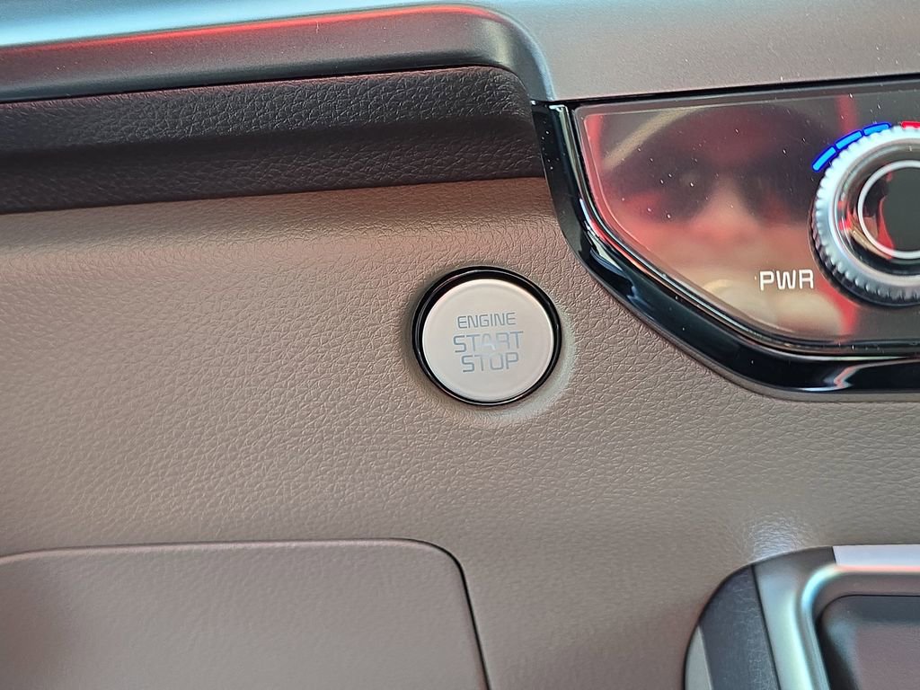 New 2026 Kia Carnival FWD image 26