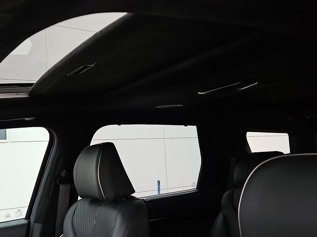 Used 2025 Hyundai Palisade Calligraphy image 19