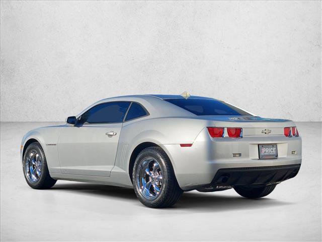 Used 2011 Chevrolet Camaro LS RWD image 9