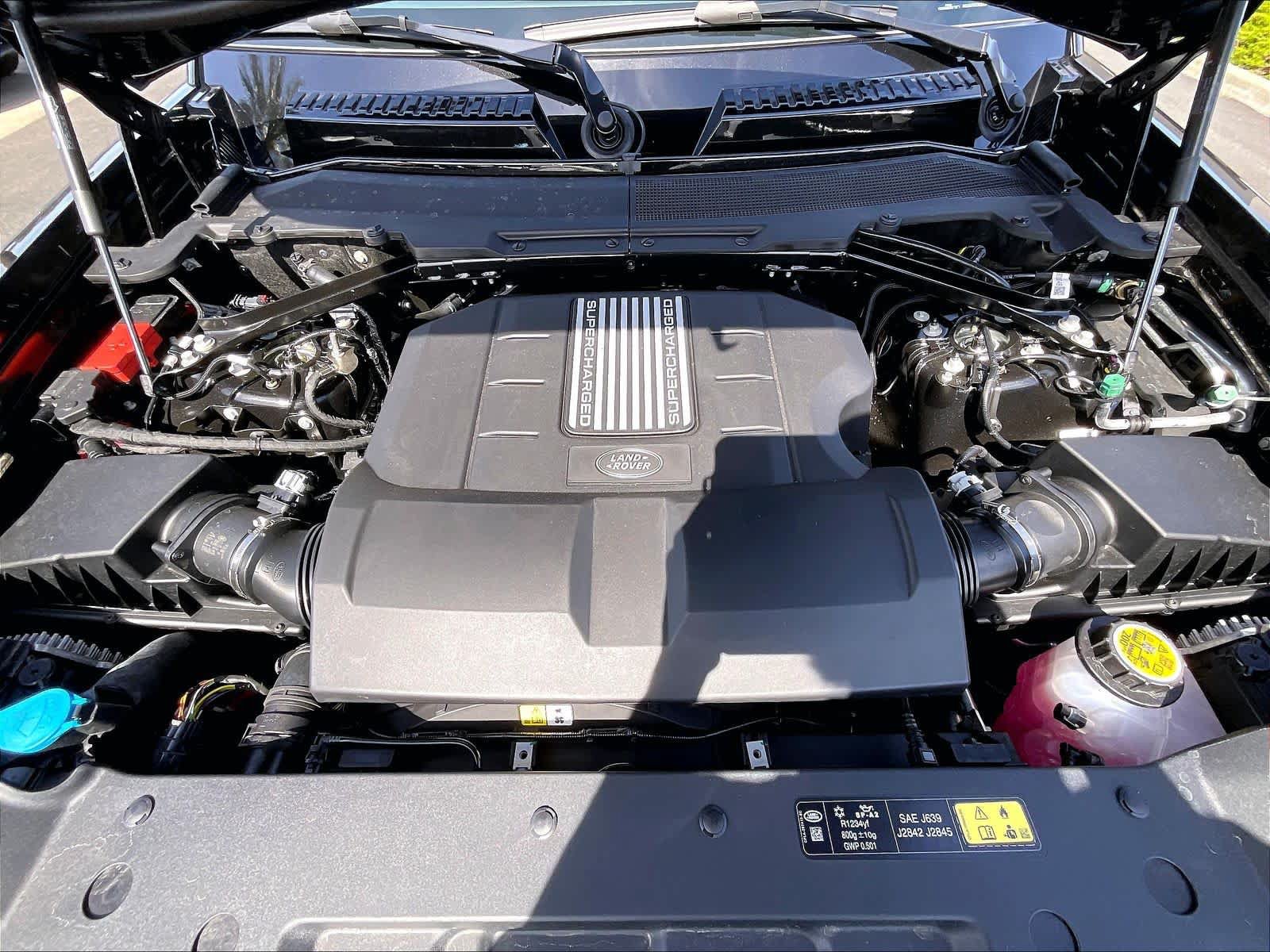 New 2026 Land Rover Defender 110 X-Dynamic SE AWD/4WD image 13