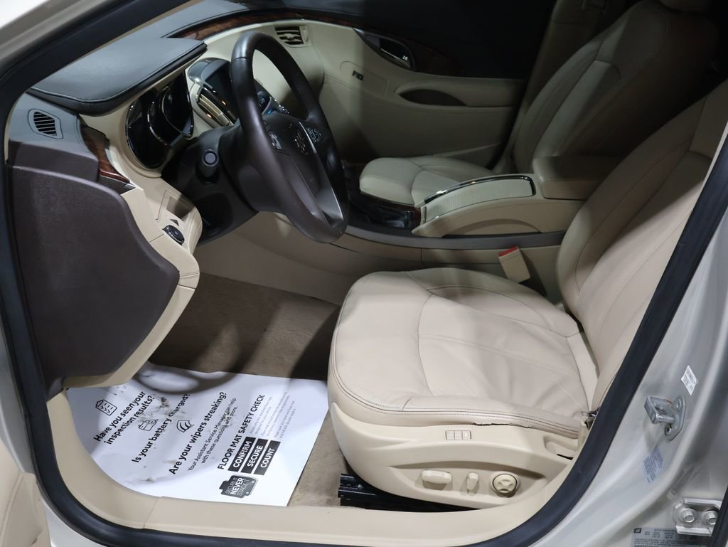 Used 2012 Buick LaCrosse Premium image 10