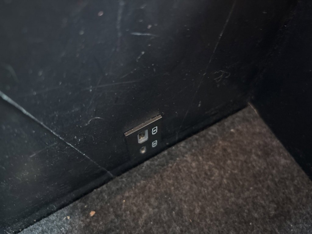 Used 2021 Toyota Tacoma TRD Off-Road w/ Technology Package image 9