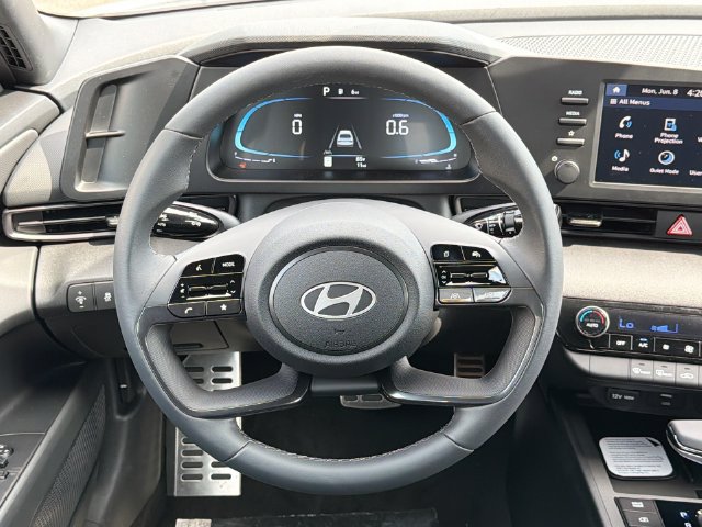 New 2026 Hyundai Elantra Sport FWD image 20