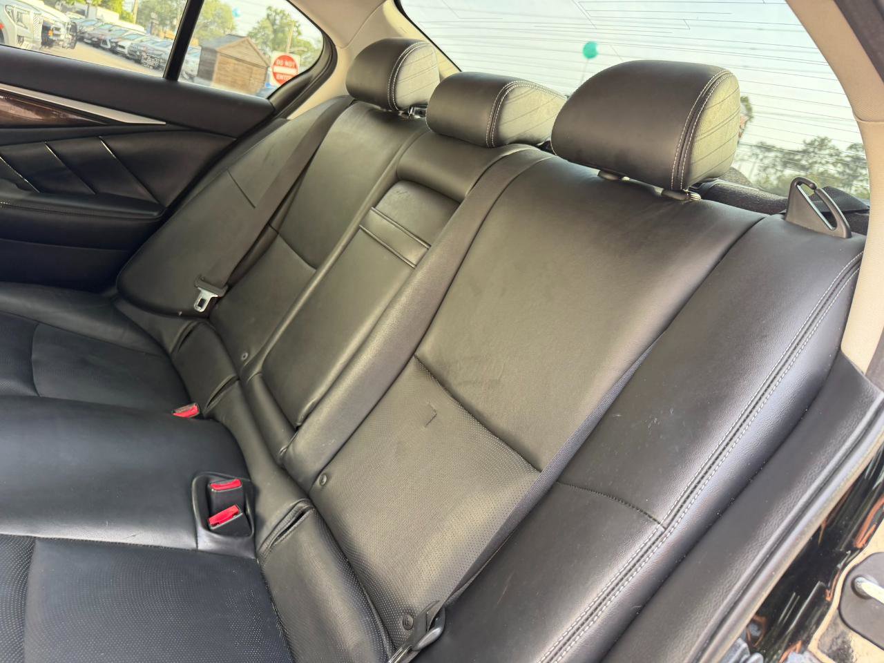 Used 2014 INFINITI Q50 Premium w/ Technology Package RWD image 41