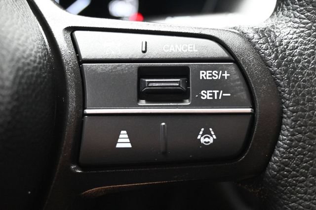 Used 2025 Honda HR-V LX image 18