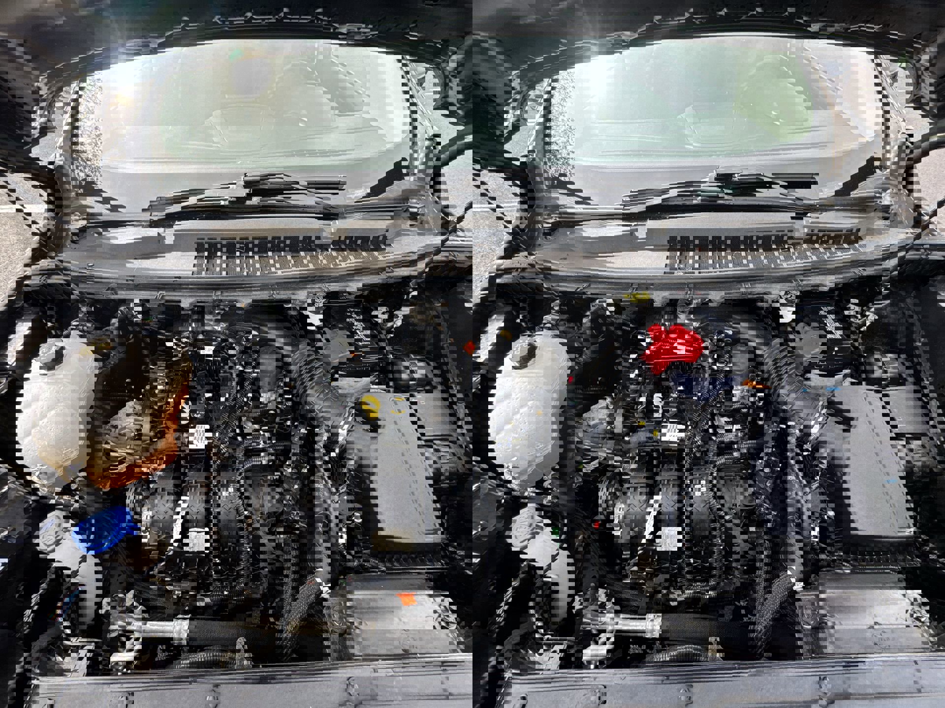 Used 2021 Ford Edge SEL w/ Cargo Accessory Package AWD/4WD image 26