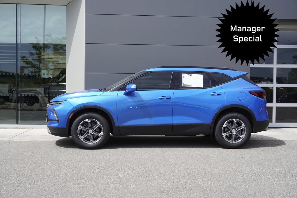 Used 2024 Chevrolet Blazer LT AWD/4WD image 8
