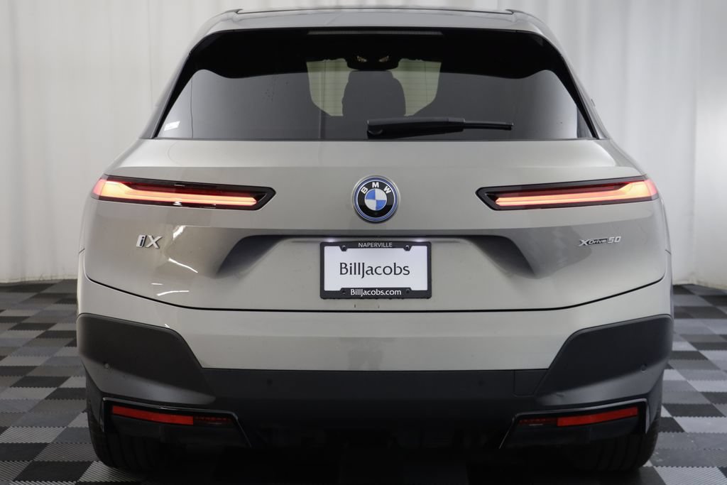 Certified 2023 BMW iX xDrive50 w/ Convenience Package AWD/4WD image 17