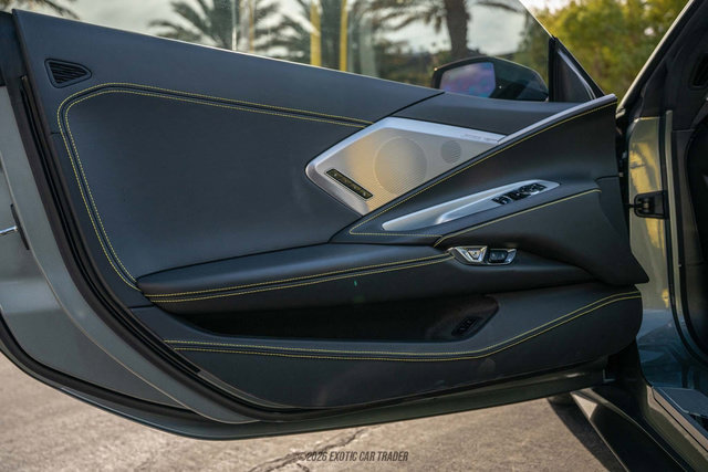 Used 2022 Chevrolet Corvette Stingray Premium Cpe image 40