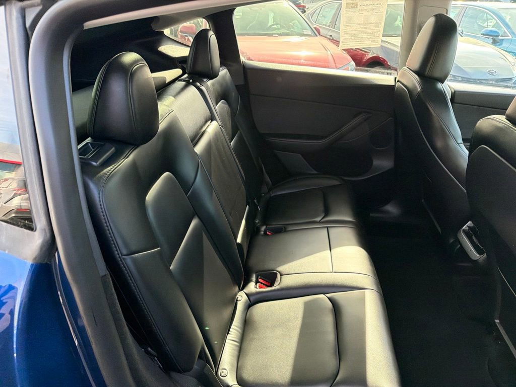 Used 2023 Tesla Model Y Long Range AWD/4WD image 15