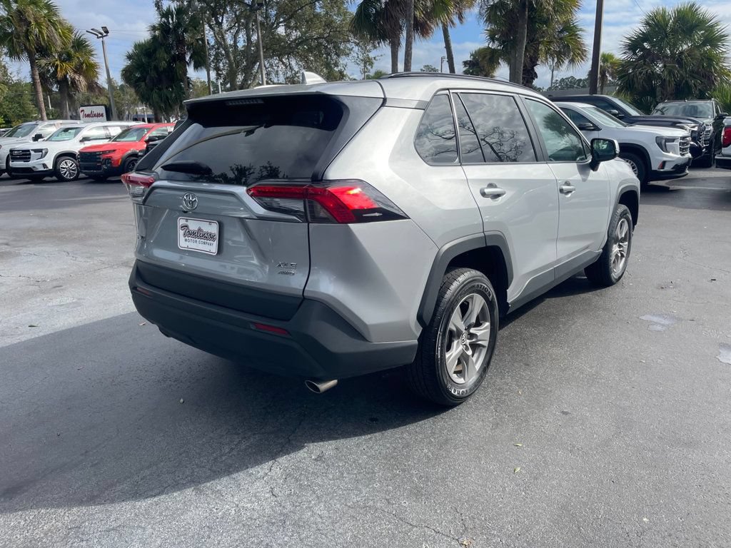 Used 2025 Toyota RAV4 XLE AWD/4WD image 6