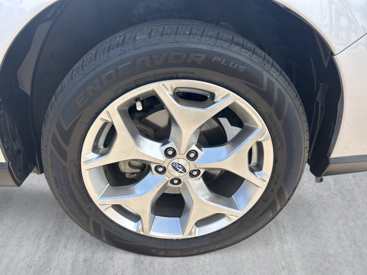 Used 2018 Subaru Forester 2.5i Touring w/ Popular Package #3B AWD/4WD image 9