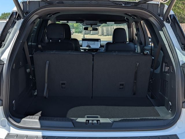 New 2026 Ford Explorer ST-Line RWD image 25