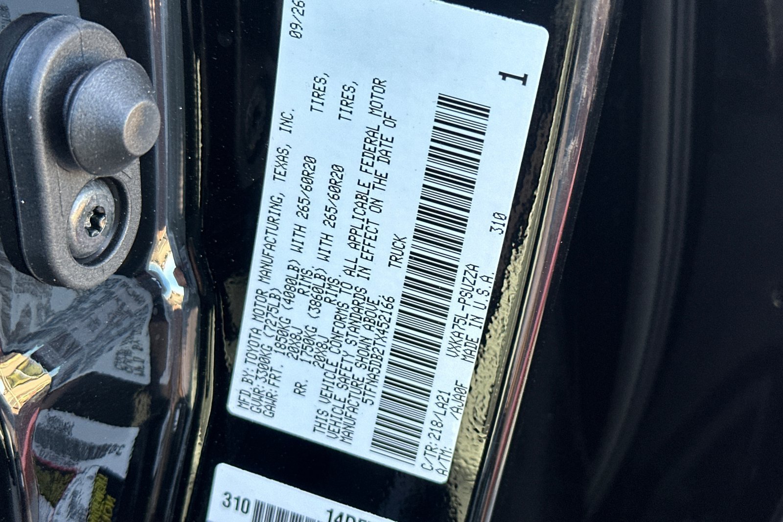 New 2026 Toyota Tundra Platinum AWD/4WD image 33