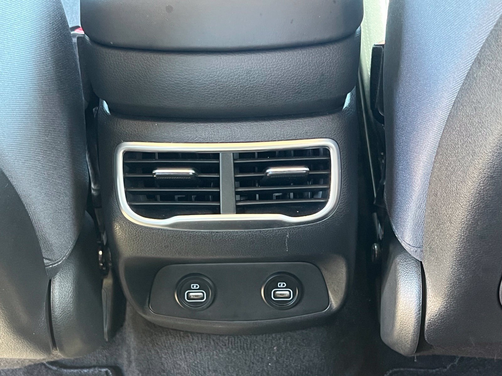 Certified 2023 Hyundai Santa Fe SEL FWD image 18