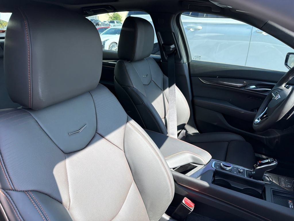 New 2026 Cadillac CT5 Sport w/ Technology Package RWD image 38