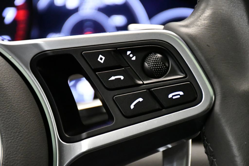 Used 2023 Porsche Cayenne image 28