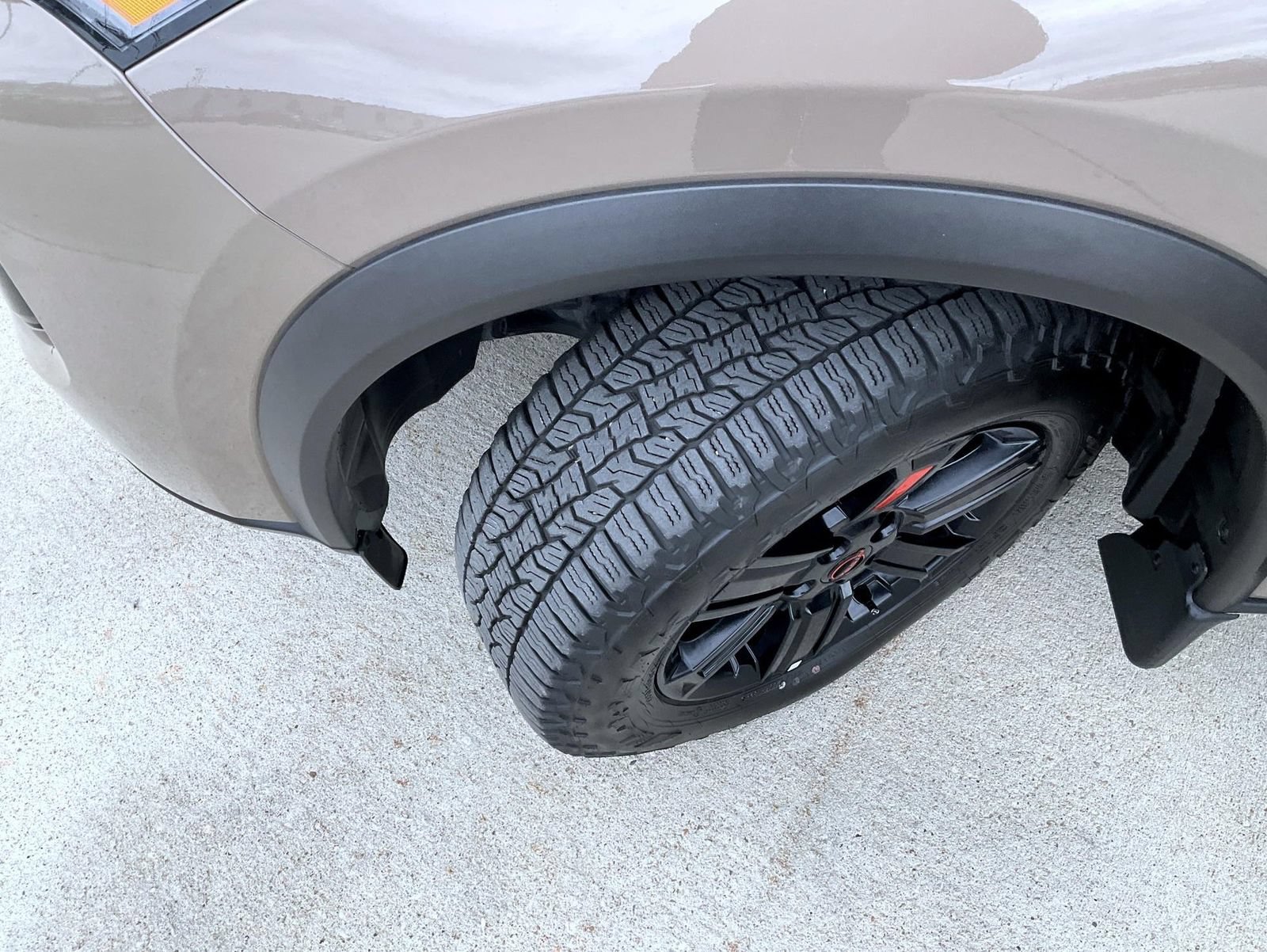 Certified 2025 Nissan Rogue SV AWD/4WD image 23