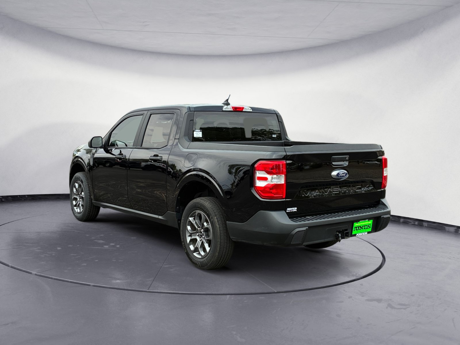 Used 2024 Ford Maverick XLT FWD image 4