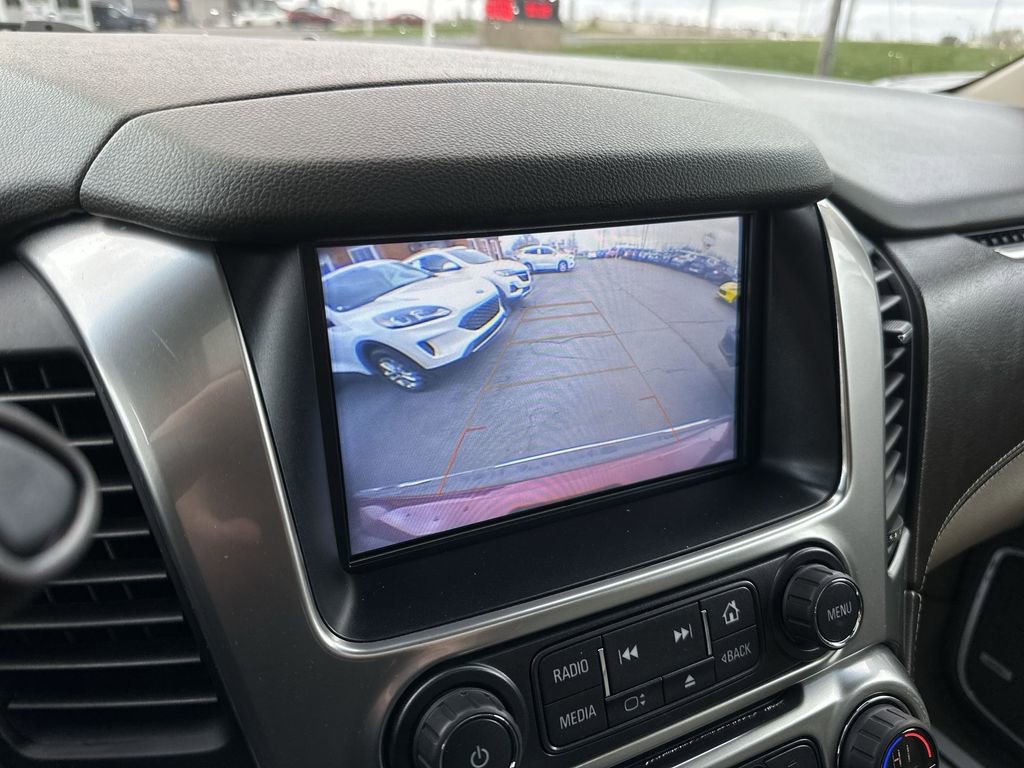 Used 2020 Chevrolet Tahoe Premier w/ Premier 6.2L Value Package image 17