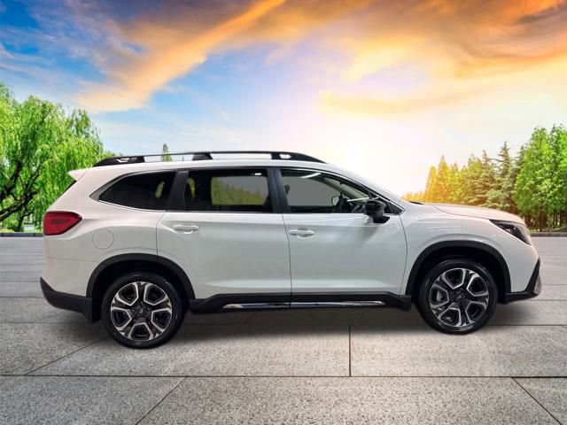 New 2026 Subaru Ascent Limited image 3