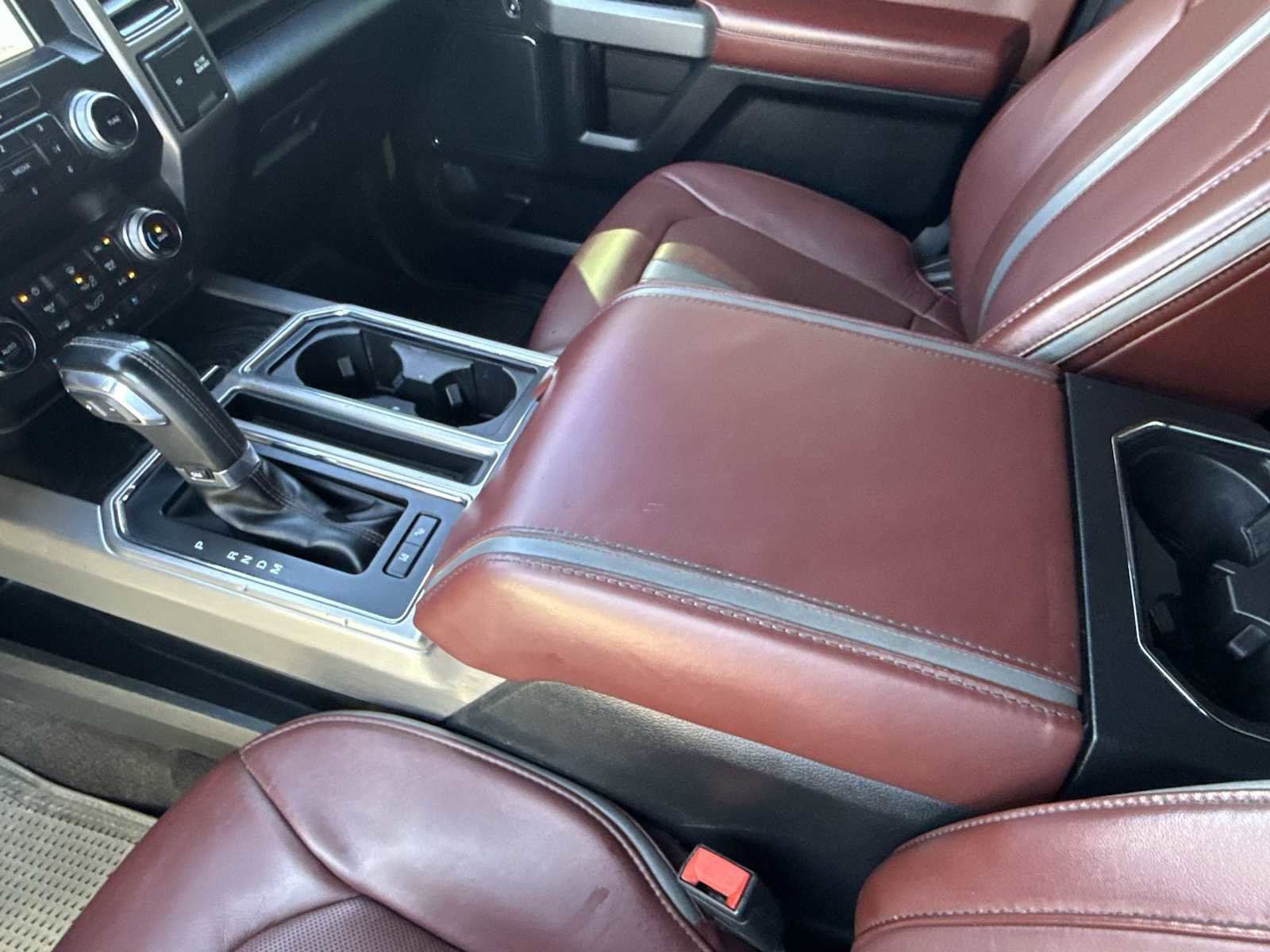 Used 2019 Ford F150 Platinum w/ Equipment Group 701A Luxury image 12