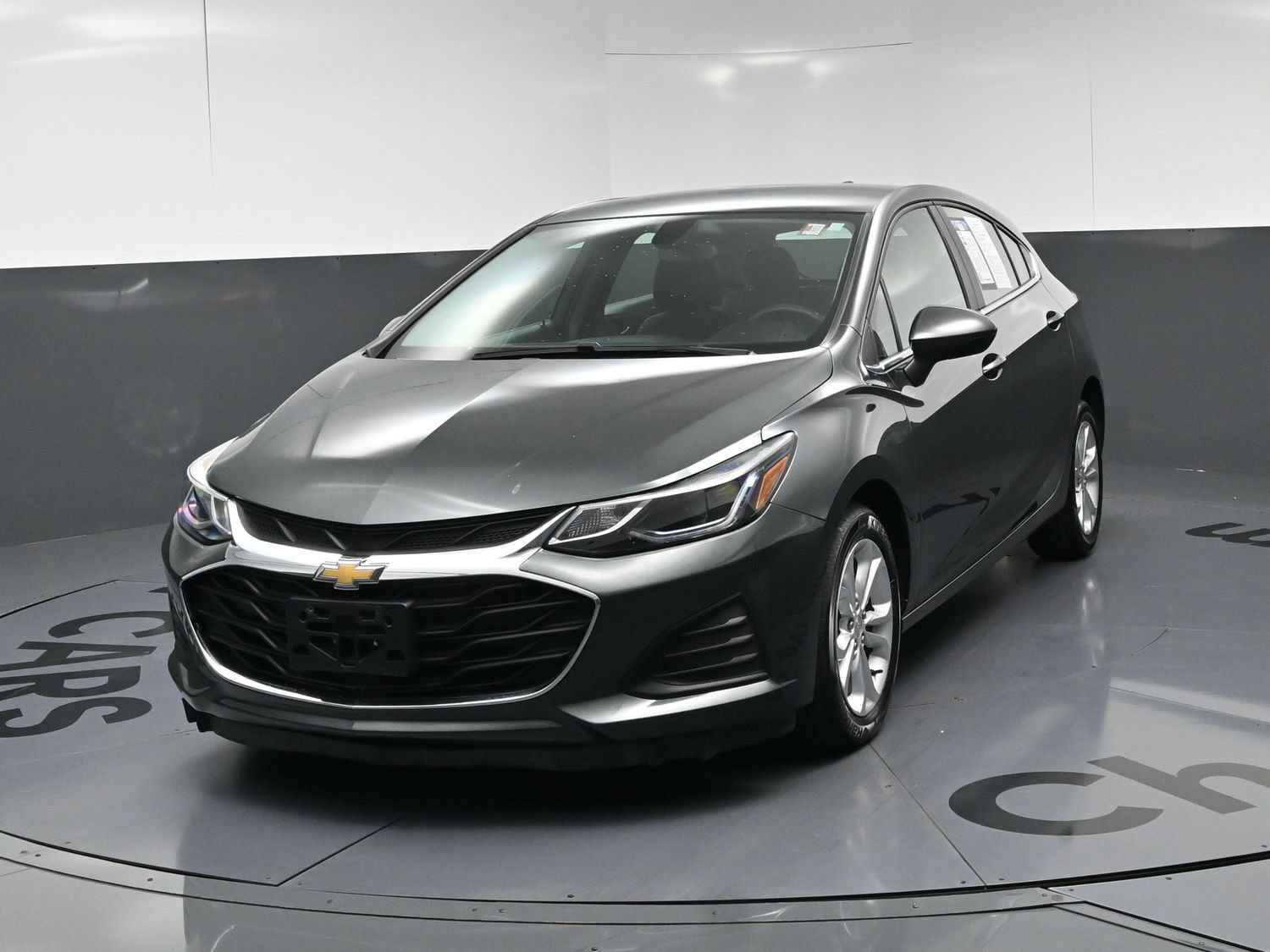 Used 2019 Chevrolet Cruze LT w/ Convenience Package FWD image 11