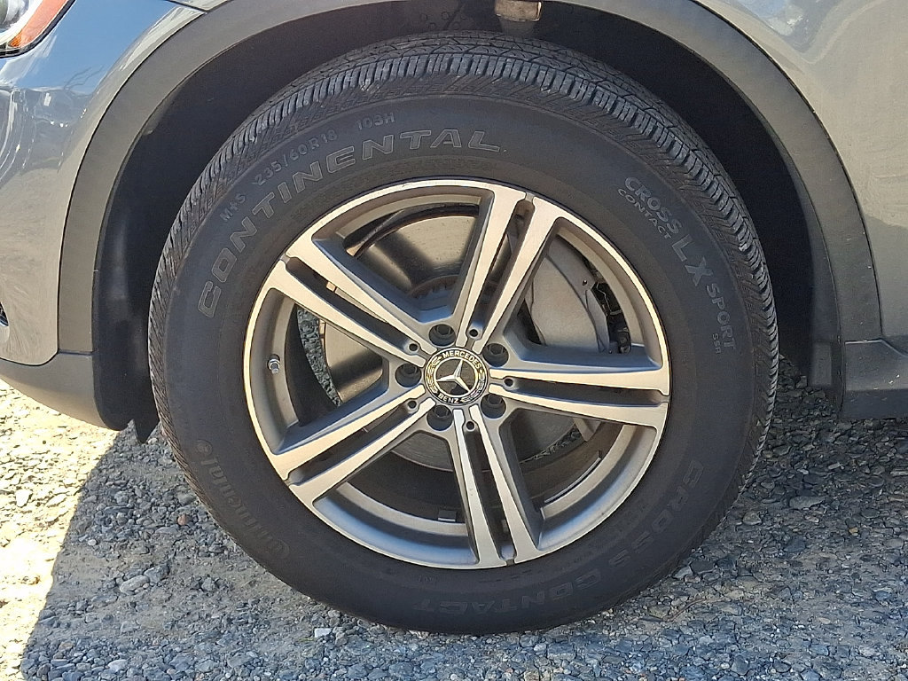 Used 2020 Mercedes-Benz GLC 300 4MATIC image 31