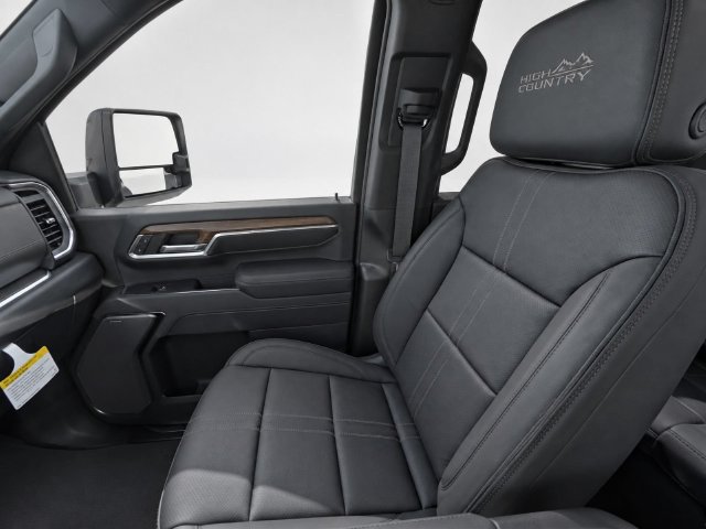 New 2026 Chevrolet Silverado 2500 High Country w/ High Country Premium Package AWD/4WD image 14