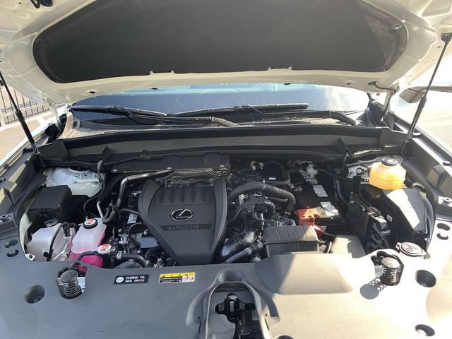 Used 2025 Lexus TX 350 AWD w/ Technology Package image 16