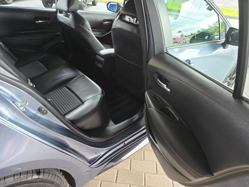 Used 2024 Toyota Corolla XSE FWD image 12