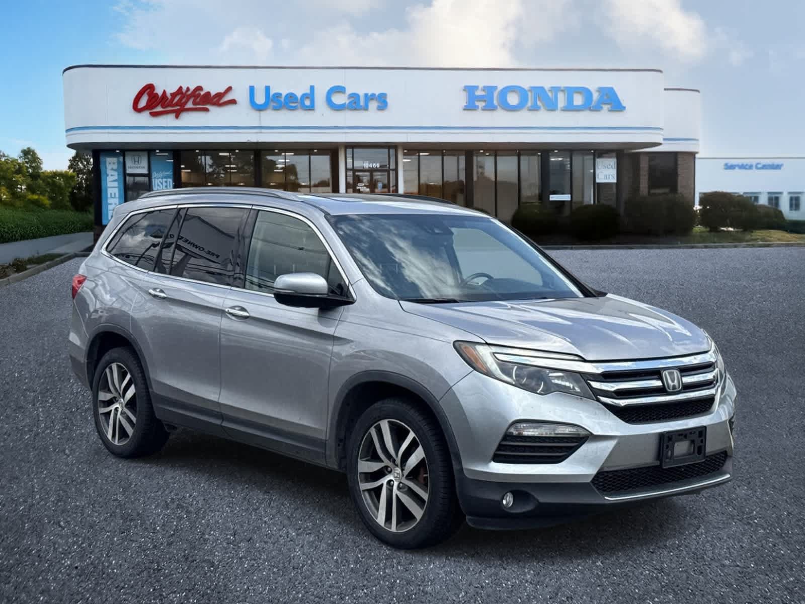 Used 2018 Honda Pilot Elite image 4