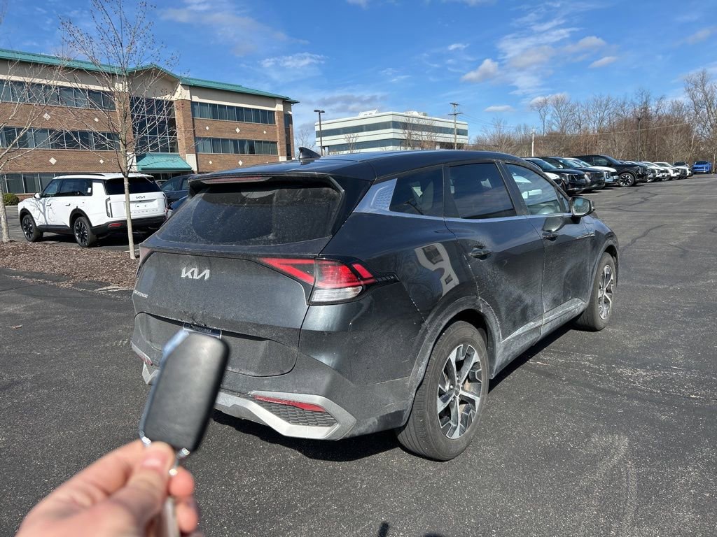 Certified 2023 Kia Sportage EX image 7