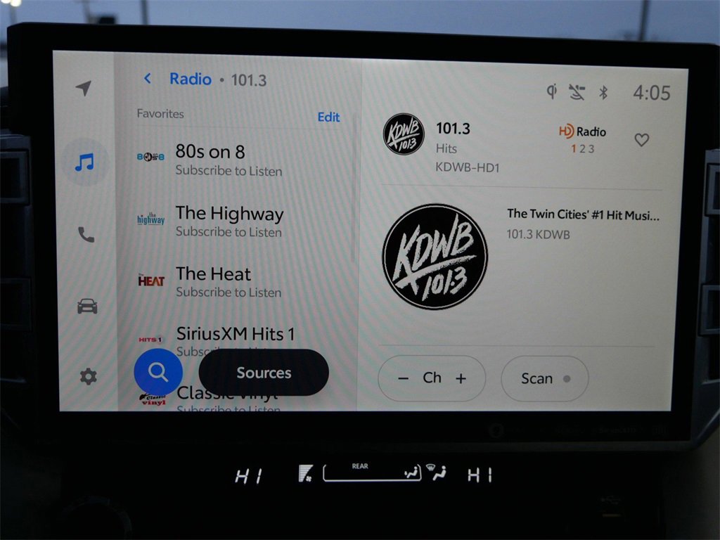 Used 2023 Toyota Sequoia Capstone image 18