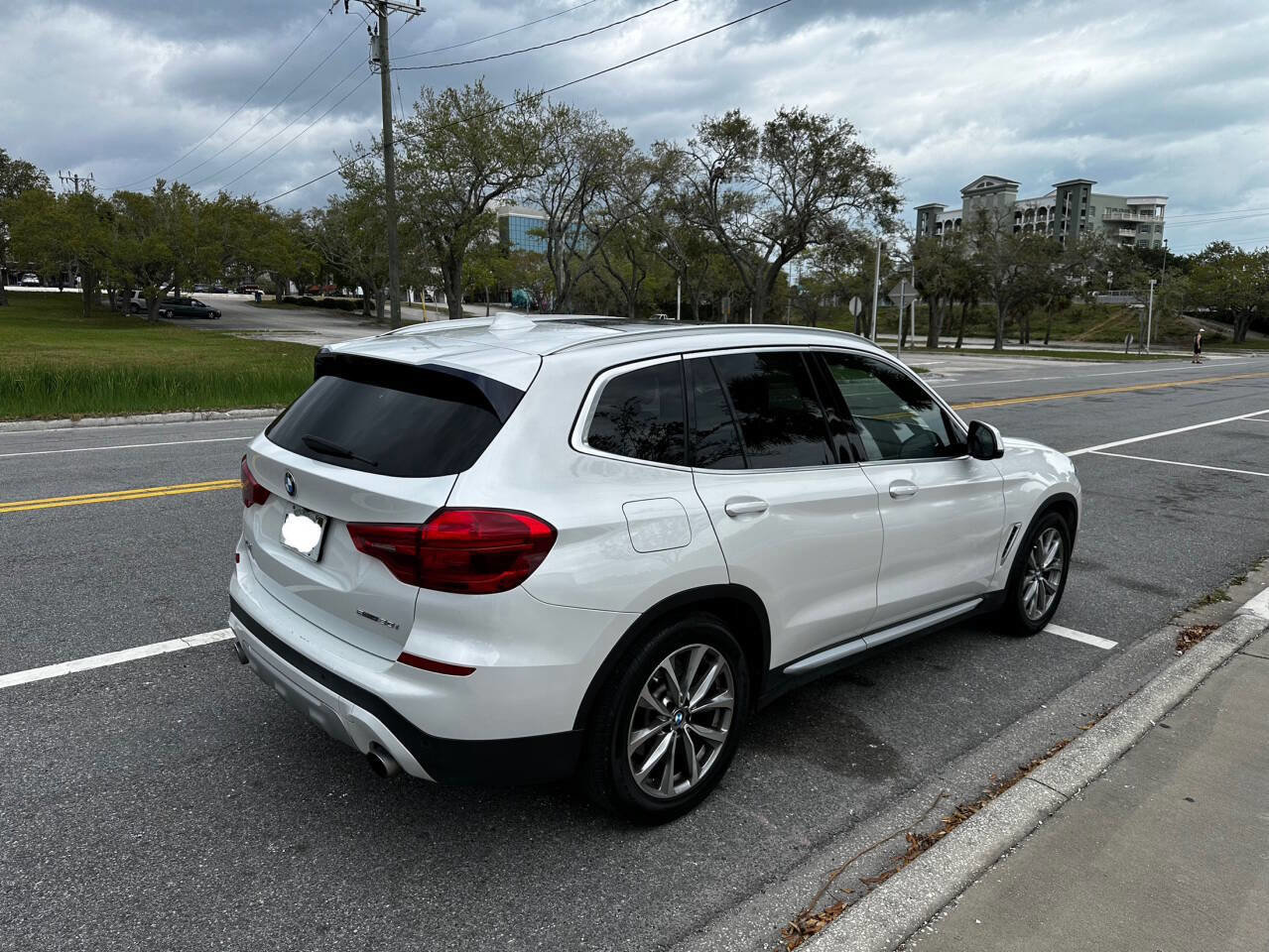 Used 2019 BMW X3 sDrive30i w/ Driving Assistance Package image 11