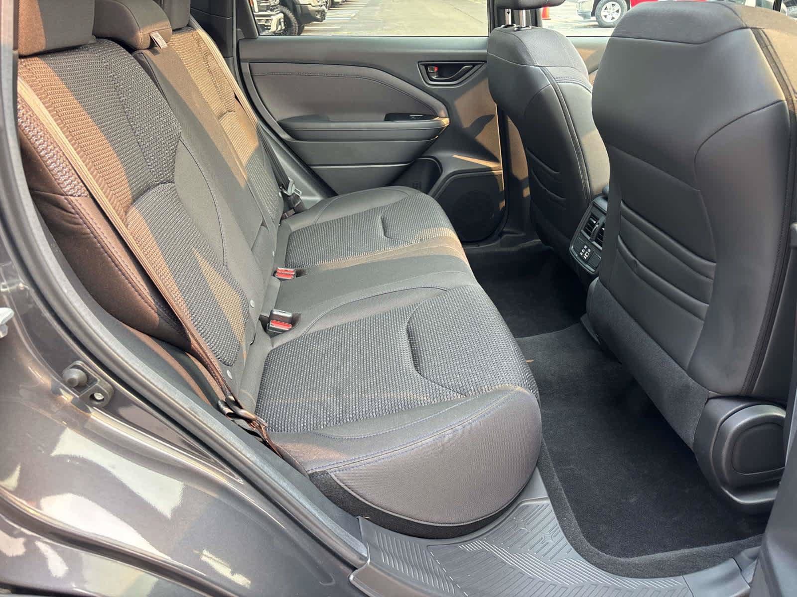 Used 2026 Subaru Forester Premium AWD/4WD image 18