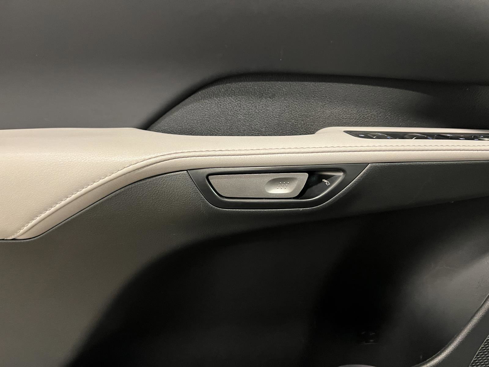 Used 2023 Lexus RX 350h image 27