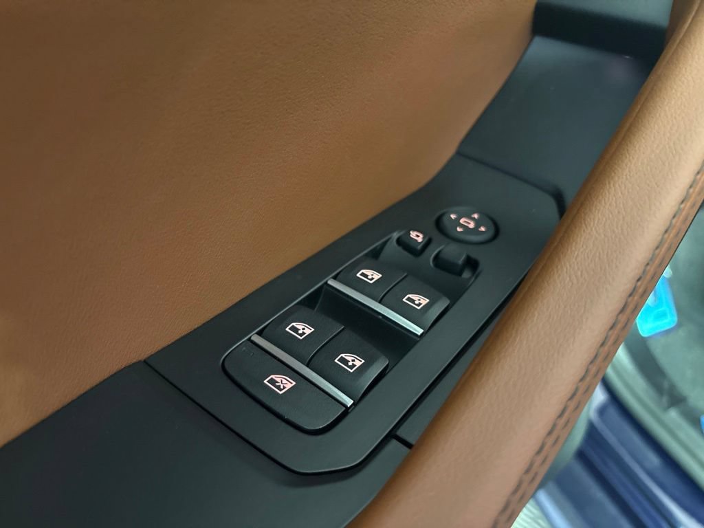 New 2027 BMW X6 M60i AWD/4WD image 23