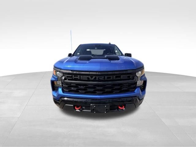 Certified 2023 Chevrolet Silverado 1500 Custom Trail Boss w/ LPO, Dark Essentials Package image 3