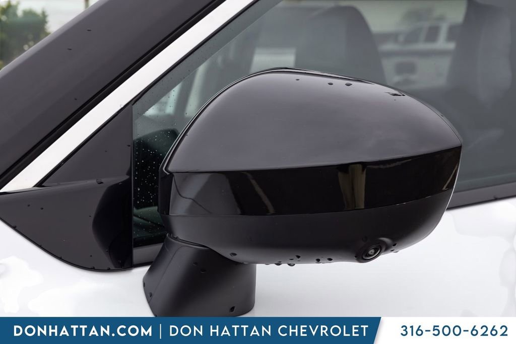 Used 2025 Nissan Rogue SV AWD/4WD image 32