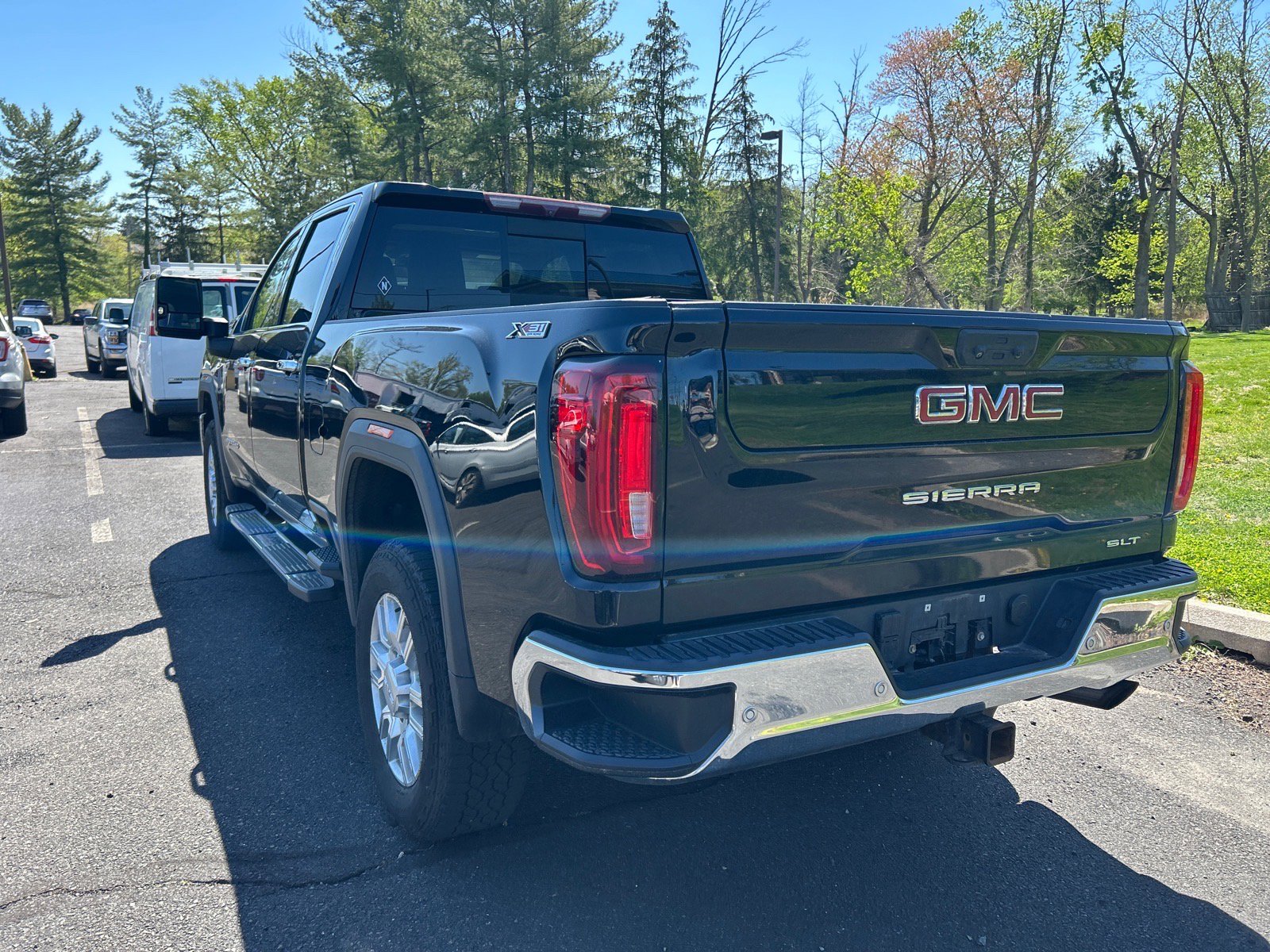 Used 2020 GMC Sierra 2500 SLT w/ SLT Premium Plus Package AWD/4WD image 7