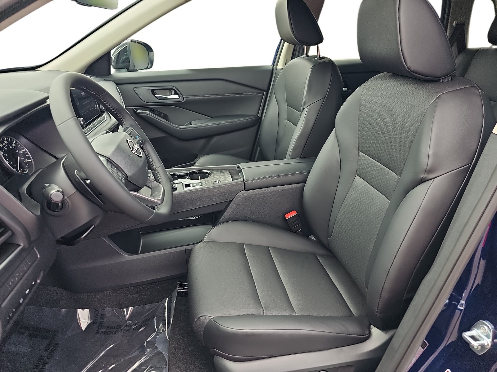 New 2027 Nissan Rogue Dark Armor FWD image 15