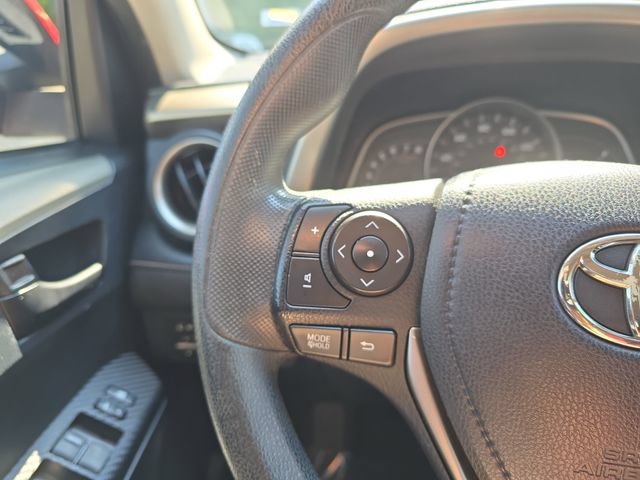 Used 2013 Toyota RAV4 XLE FWD image 22